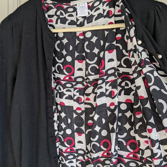 Black Cardigan Sweater with pearl buttoms - Picture 5 of 5